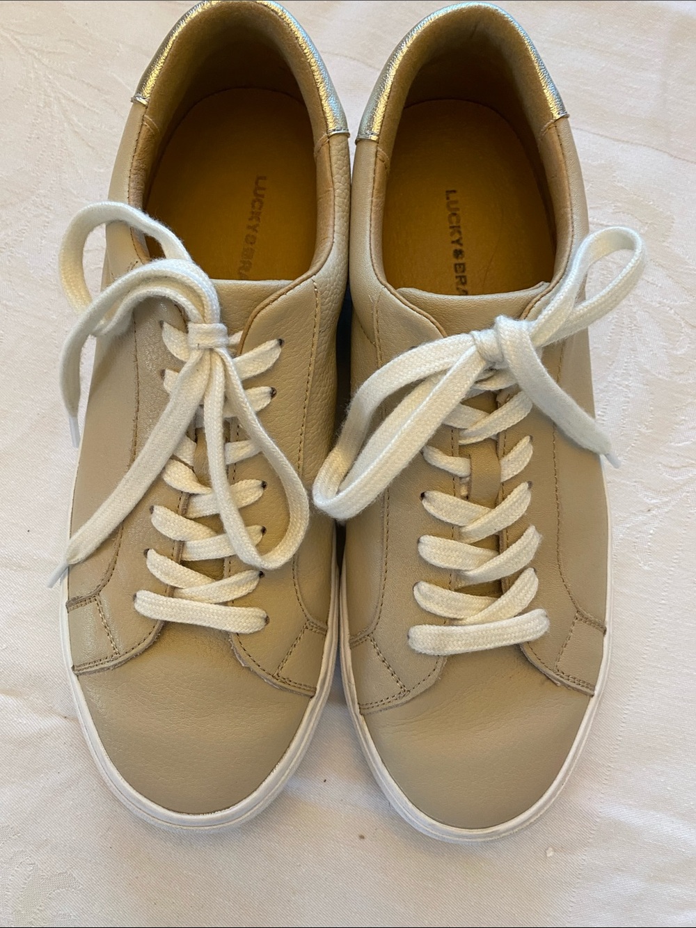 Lucky Brand Divahna Stucco Cow Print Calf Hair Sneakers Gold Foil Size 10